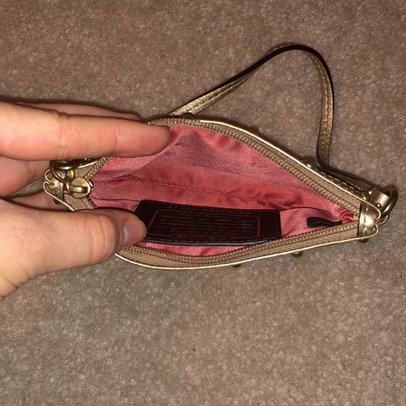 Coach wristlet - Picture 2 of 2